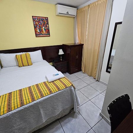 סאן סלבדור Hotel San Jose Hostal מראה חיצוני תמונה