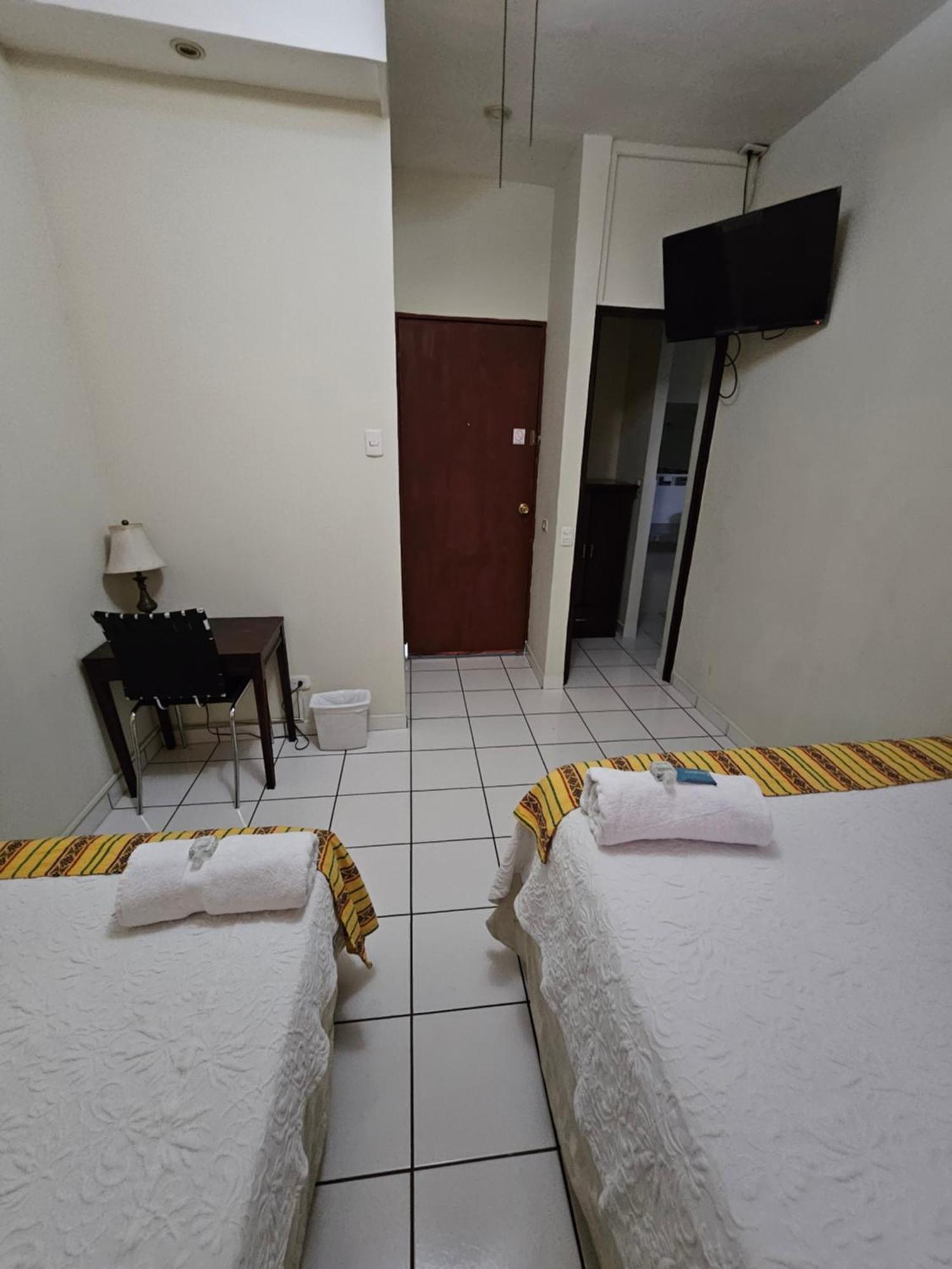 סאן סלבדור Hotel San Jose Hostal מראה חיצוני תמונה