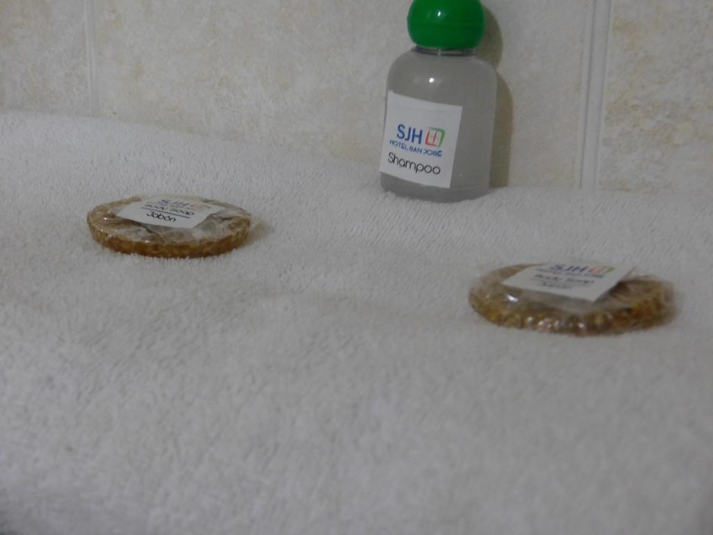 סאן סלבדור Hotel San Jose Hostal מראה חיצוני תמונה
