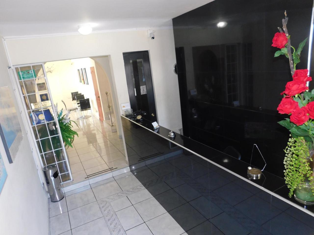 סאן סלבדור Hotel San Jose Hostal מראה חיצוני תמונה